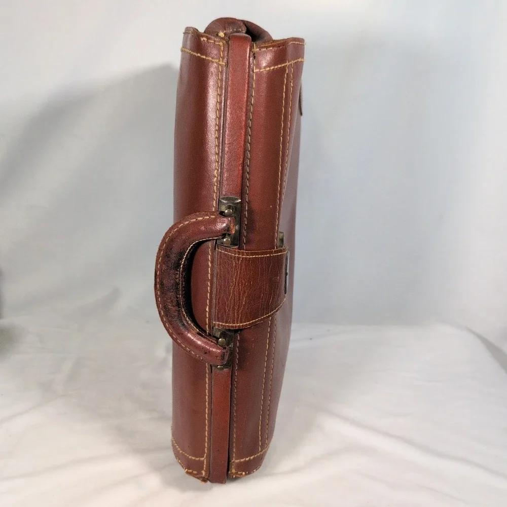 Vintage large Dr Bag terracotta color leather 13